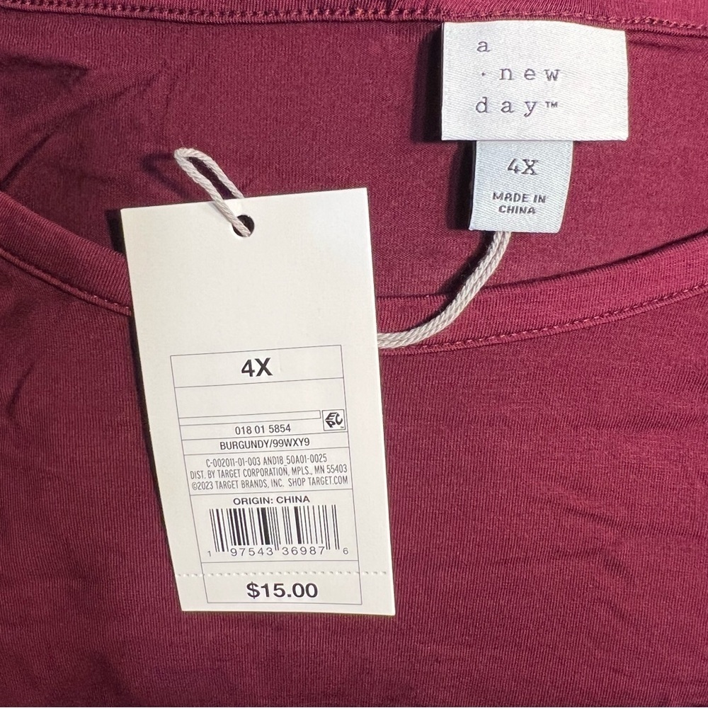 A New Day Red Fitted Ruched Short Sleeve Tee Burgundy - Picture 3 of 4